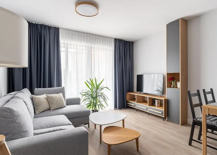 Old Town & By Lion 4*