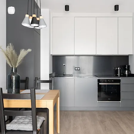 Апарт-отель Old Town & By Lion