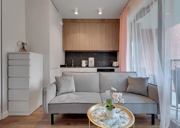 Old Town & By Lion アパートホテル